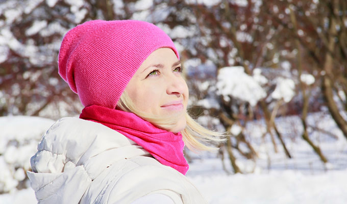 Should you wear an SPF in the winter?